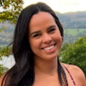 Meet your Posher, Iris